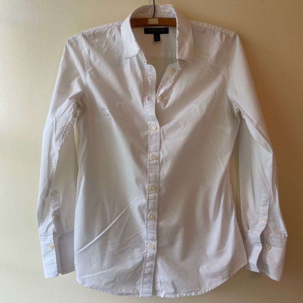 Banana Republic Riley White Collared Shirt